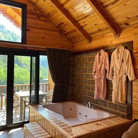 M'api River View 4*